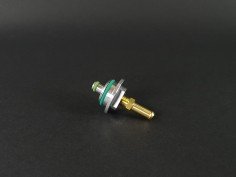 Adaptateur pour Régulateur de Pression d'Essence Spécifique Clio 16S / Williams