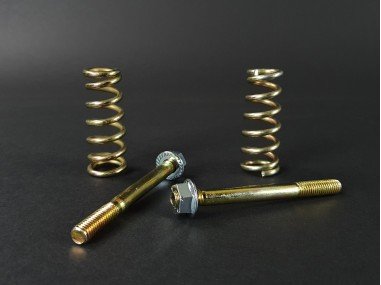 Goujons, Écrous et Ressorts de Compensateur Échappement 5 Gt Turbo / 11 Turbo