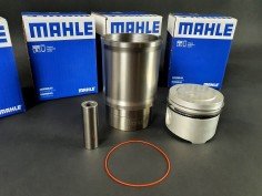 Pistons et Chemises Mahle pour Moteurs C1J (x4) 2