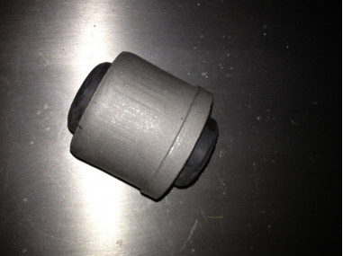 Silent Bloc Arrière de Triangle Origine Clio 16S