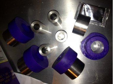 Silent Blocs de Triangles Powerflex Clio 16s - PFF60-201