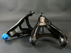 Triangles Ragnotti Clio 2 RS ( la paire )