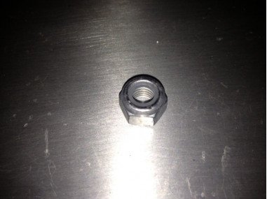 Ecrou de Fixation Down Pipe au Coude Échappement Turbo  5 Gt Turbo / R11 Turbo - 77 03 034 235