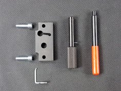 Outil de Dépose des Pissettes d'Huile sur F4R