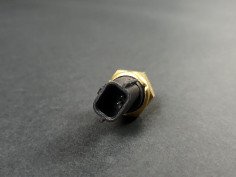 Sonde de Température d'Eau sur Boîtier d'Eau Clio 3 RS / Megane 3 RS - 22 63 000 07R - 226300007R 2