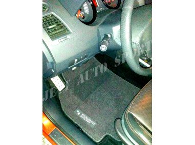 Tapis de sol Renault Sport spécifiques Megane 2 RS