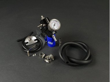 Régulateur de Pression d'Essence Noir Réglable avec Manomètre pour Motorisations Injection