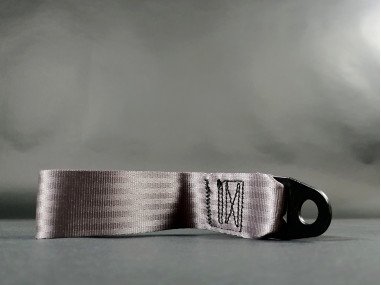 Sangle de Remorquage non homologuée FIA grise