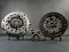 Embrayage Origine Megane 2 RS (kit complet) - 77 01 475 108 - 7701475108