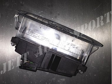 Éclaireur de Plaque d'Immatriculation Arrière Clio 2 RS