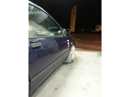 Bavettes Universelles 4mm (la paire) blanches