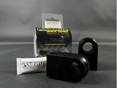 Silent Blocs de Barre Stabilisatrice Powerflex Black Megane 3 RS - PFF60-703-24BLK