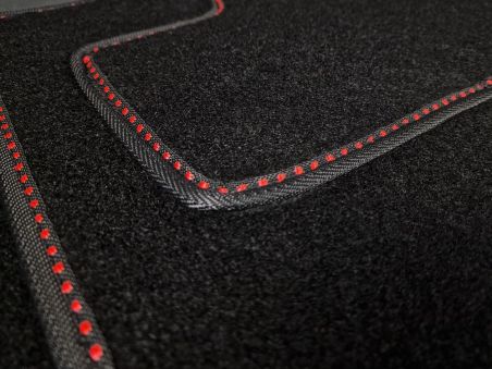 Tapis de Sol Broderie Rouge 5 Gt Turbo (av + ar)