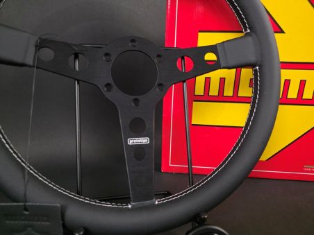 Volant Momo Prototipo