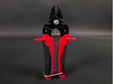 Pince pour Agrafes Nez de Porc