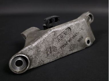 Support Alternateur Occasion Clio 2 RS (2 parties)